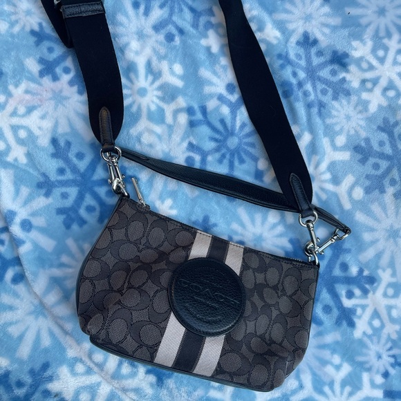 Coach Dempsey monogram bag - Picture 2 of 8